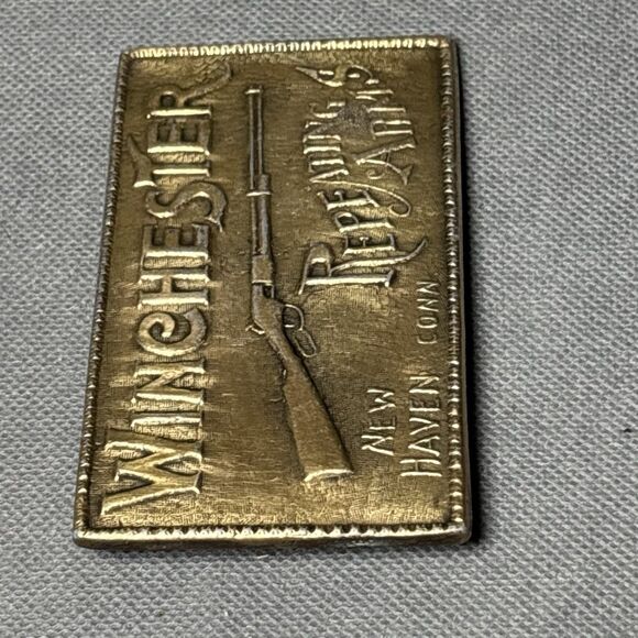 Vintage Winchester Brass Belt Buckle Repeating Arms New Haven Conn Rifle Shotgun - Picture 7 of 7